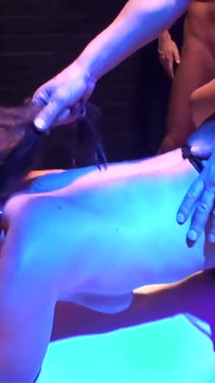 Cuckoldstute Fickgeile dalam pek fucked dengan Angi