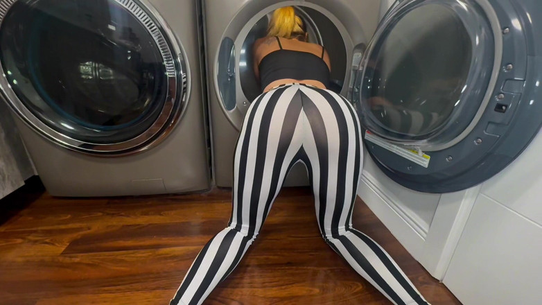 James Hardon: Step Sis Stuck in Dryer BBC Step Bro Helps Her...