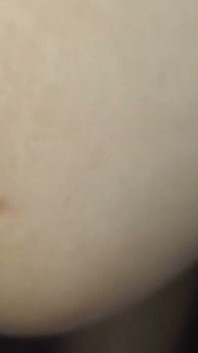 Puchis - Daringwarmer12 Miluje anální sex s tlustým zadkem MILF!