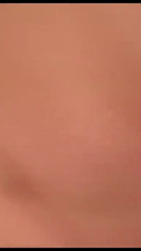 红发女孩舔阴部以 69 种姿势吮吸鸡巴