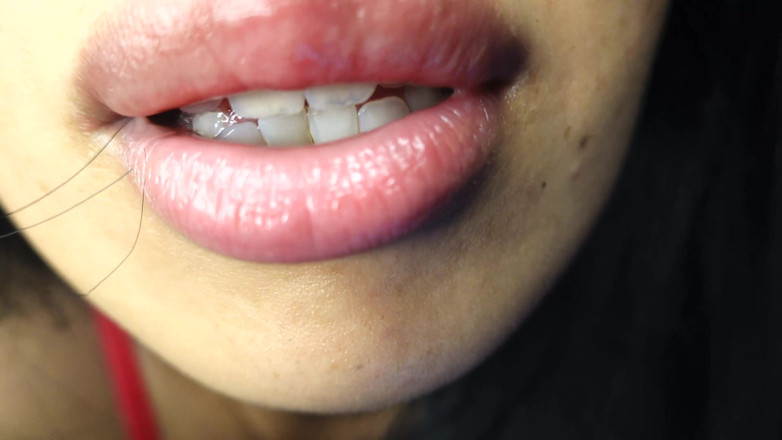 Asmr_mouth: Pass auf, was mich mit diesem mikro zu tun macht