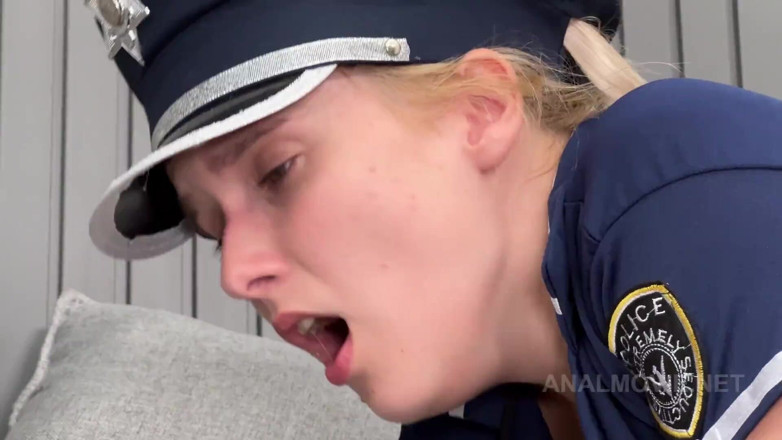 AnalMovie: Pop Russian Exclusive Anal Cosplay Police Woman Gapes Her Ass...