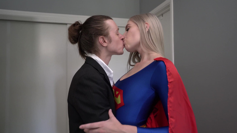 Conor Coxxx: Partecipazione vergognosa con kay adorabile come supergirl