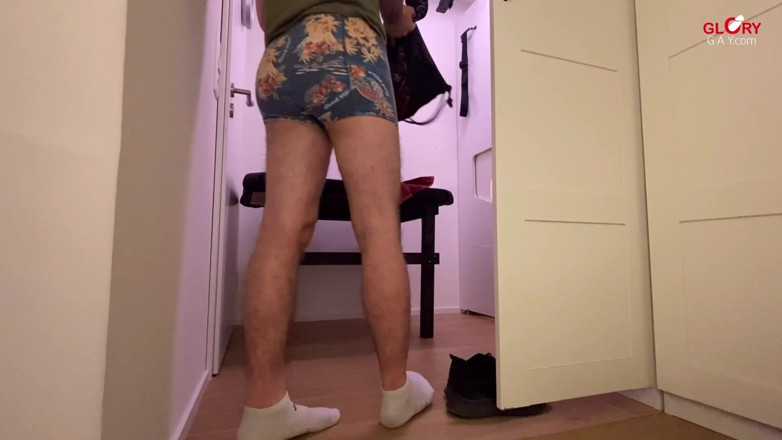 GLORYHOLEGAYS: Bare Anal Sex with Sweet Ginger Boy at the Gloryhole -...