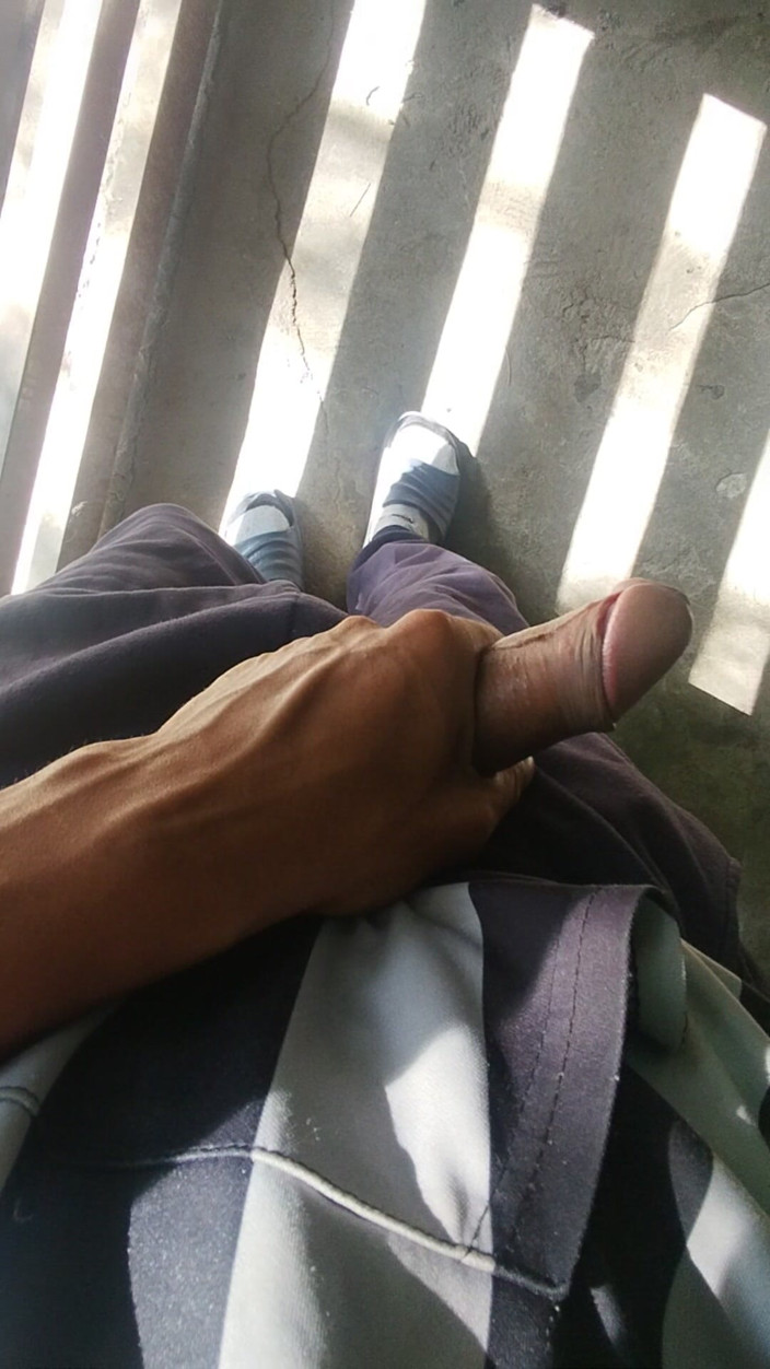 AlexAlejandro13: Selamat pagi Faphouseros