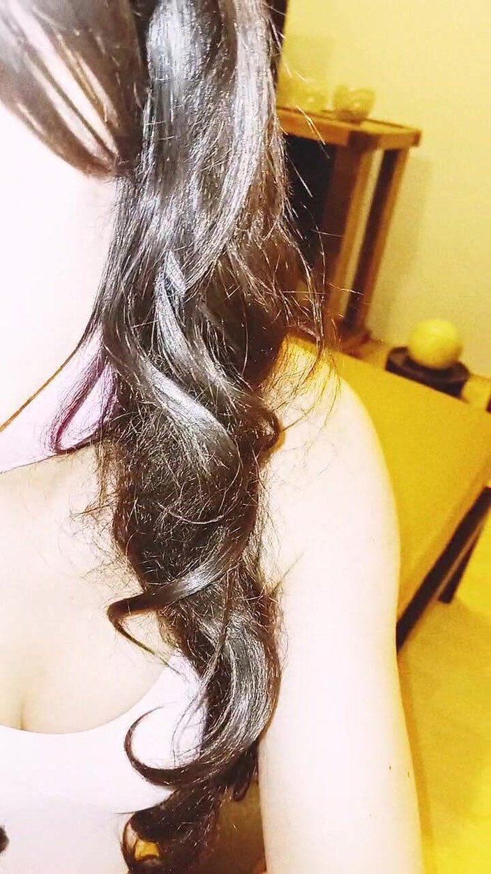 Tammy sissy slave: Masturbazione anale Tammysissy con pipì