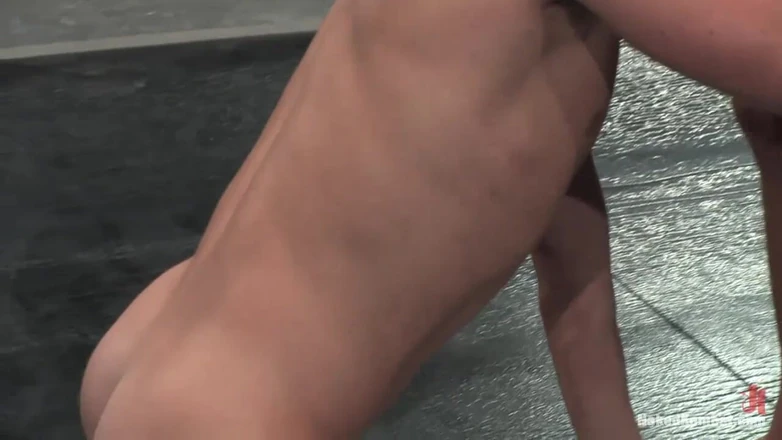 Naked Kombat: Karter James и Остин Грант