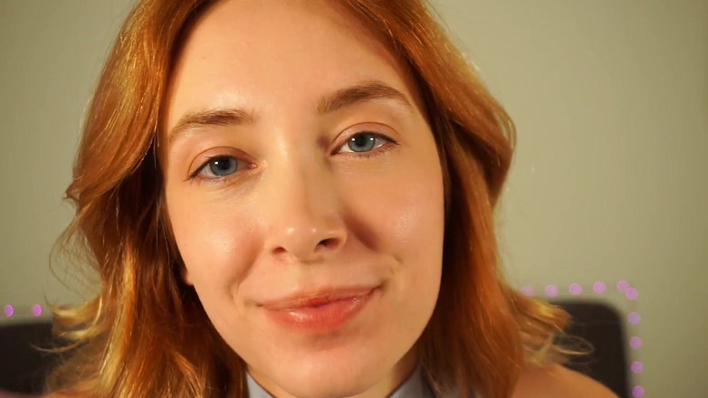 Loly Nebel Studio: Feticismo del viso e adorazione della gigantessa