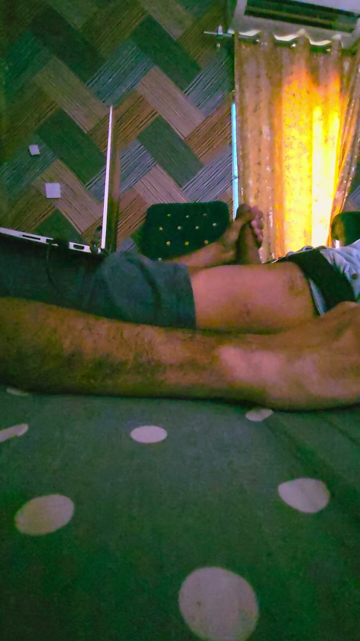 Zaid Valen: Room Alone Masturbate