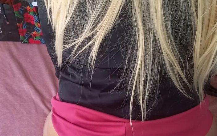 Sexy ass CDzinhafx: スカートで私のセクシーなお尻