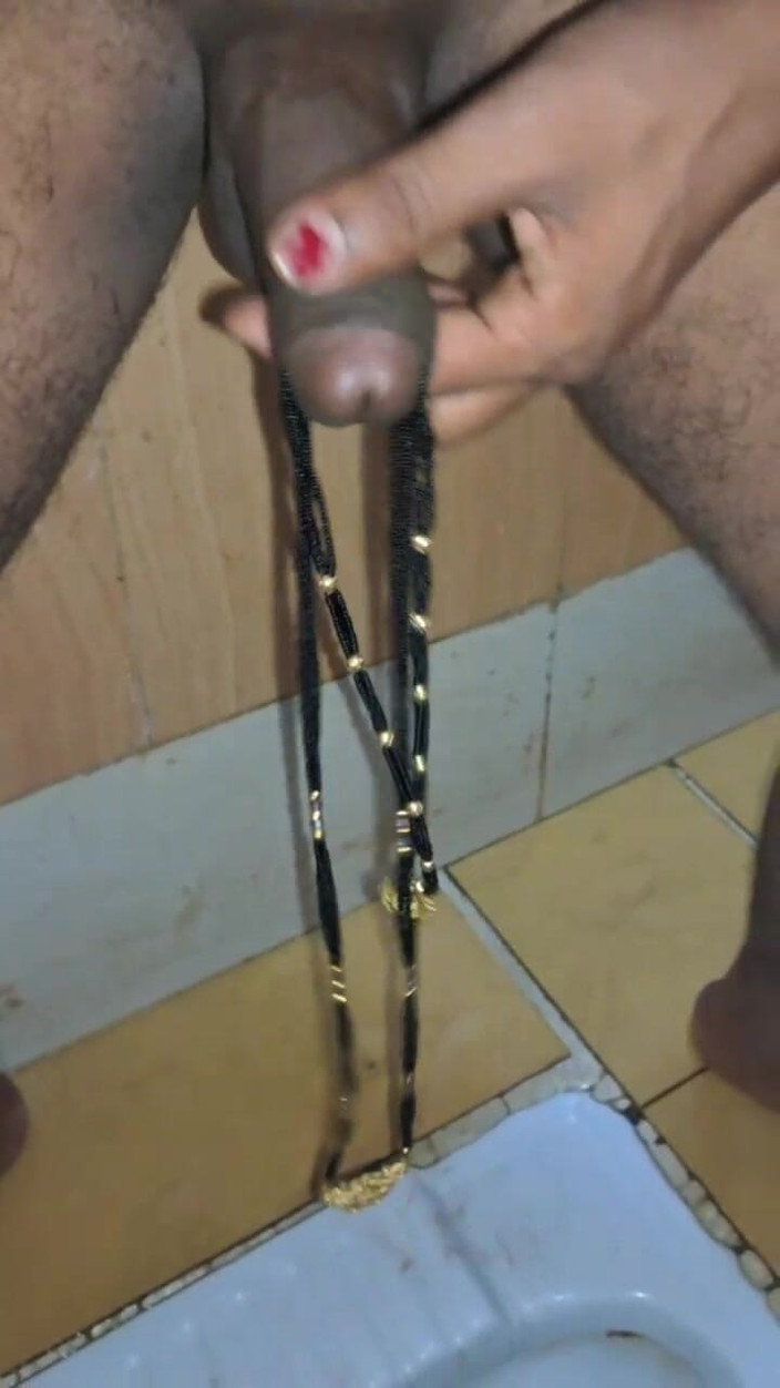 desixxraju: Mangalsutra ibu