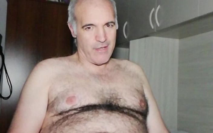 Setesesso7: Marco'ya amcığı nasıl sikmesini öğretiyor