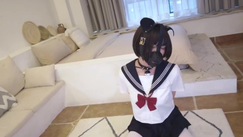 Aisan girl bondage: Dressed in Jk Clothes Is Restrained and Whipped