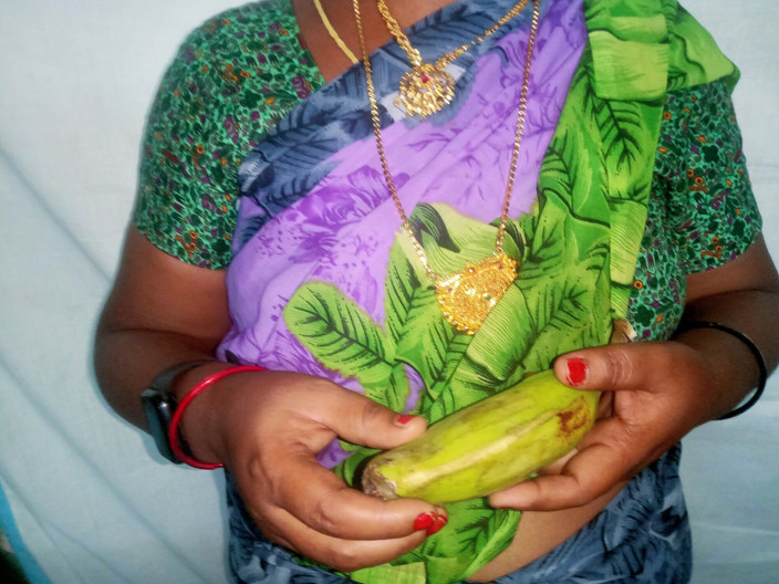 Priyanka314: Indyjski Kerala macocha pasierb bananowy seks
