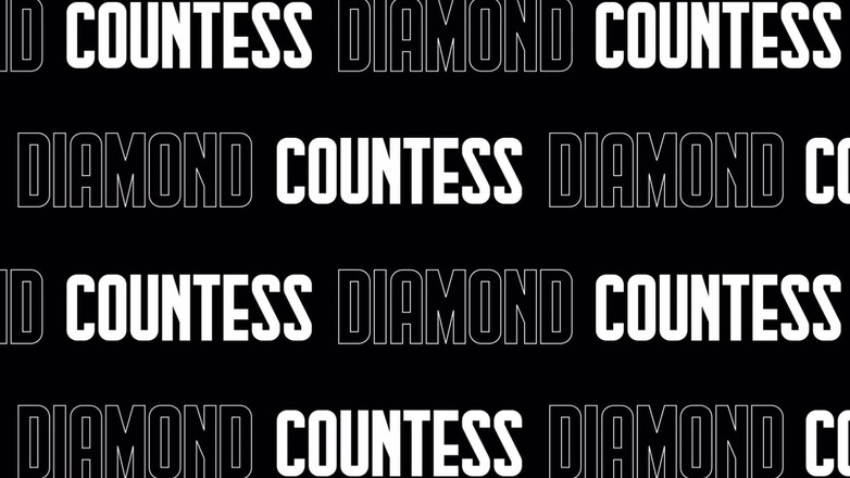 Countess diamond: Škádlení s punčocháčem