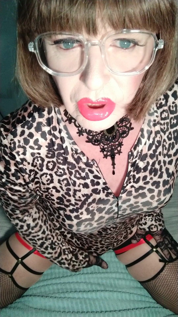 Emma Browne: Juego de lencería trans