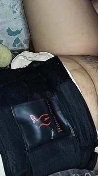 Ik behandel haar als een neukpop, heb haar poesje gecreampied