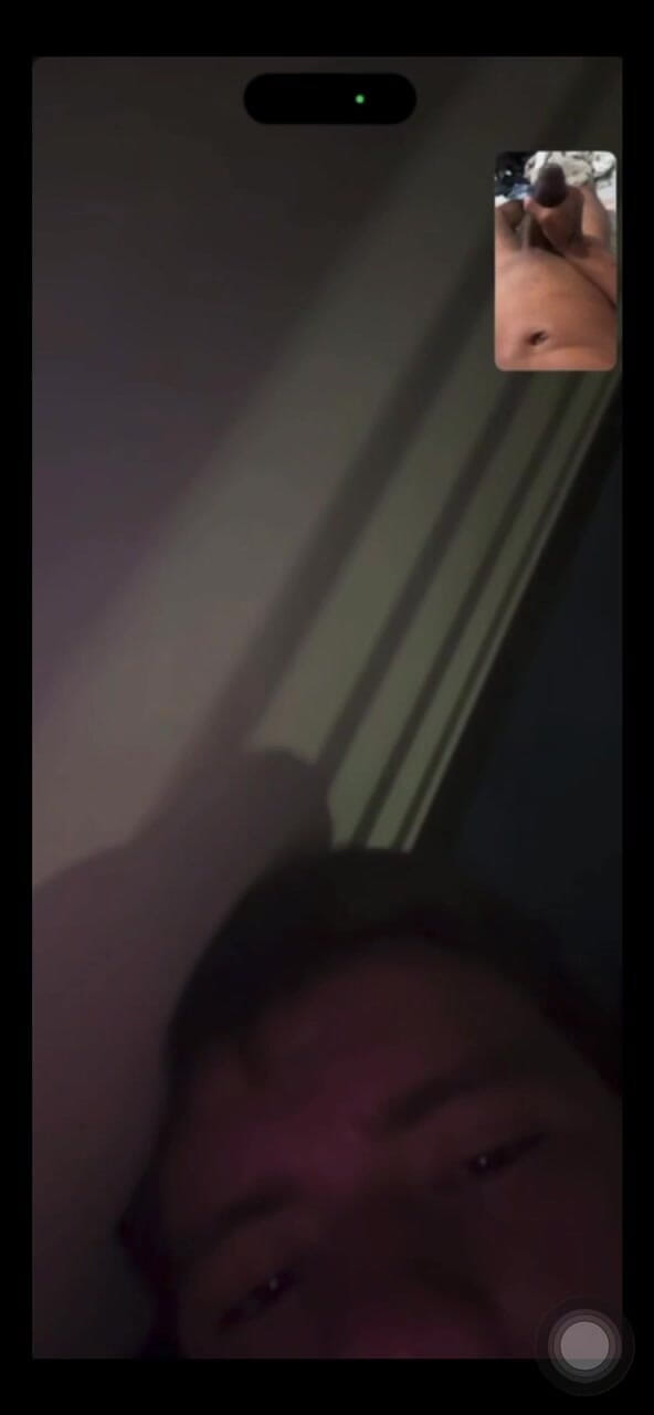 Icyhot707: 남자와 화상 통화