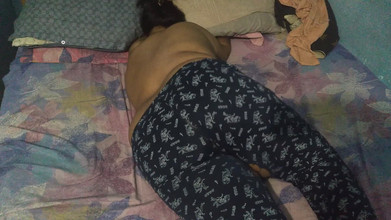 Aria Mia: Makcik panas desi Bidhaba