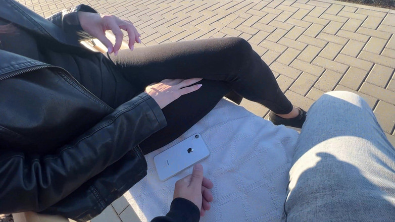 Gigi oficial: Greatest Footjob Video! Ricky Teenage Over 18 Years Couple