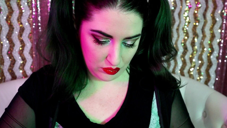 goddessjoules: 100 Schichten von Lipgloss Asmr küsse