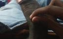 Tamil 10 inches BBC: Mi masturbo questo grande cazzo nero in bocca e nel...