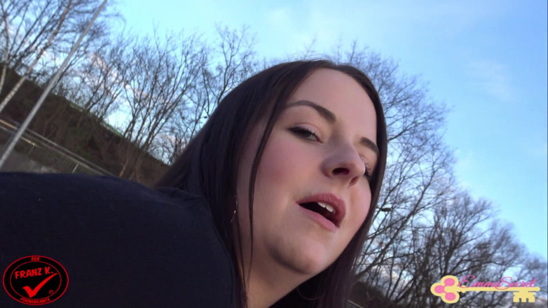 Der Pornobeamte: Public! Remorqué Sur Le Bord De La Route Et Passé!