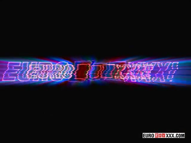 Euro boy xxx: Винагороджена за порятунок життя
