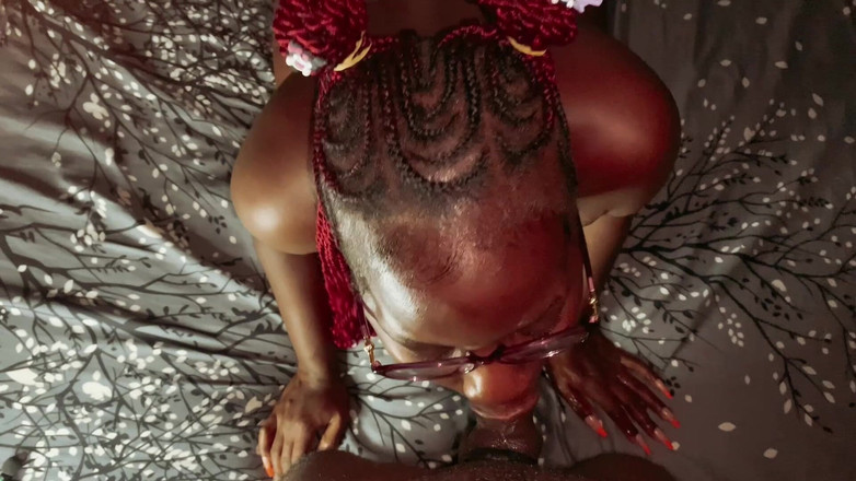 Nastyblackmama: 내 상사가 발정난 오럴을 해주고 후 승진을 위해 나를 따먹게 해줘