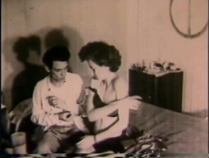 Vintage Usa: Vintage slet nauwelijks geneukt door een grote pik