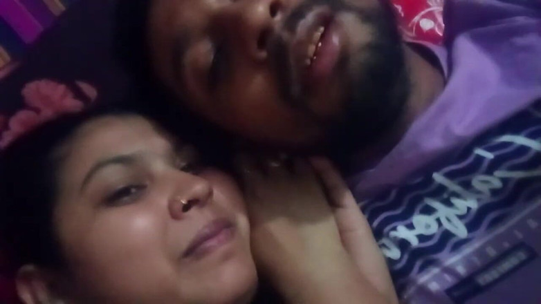 Desi video bd: Vlog romantis istri suami