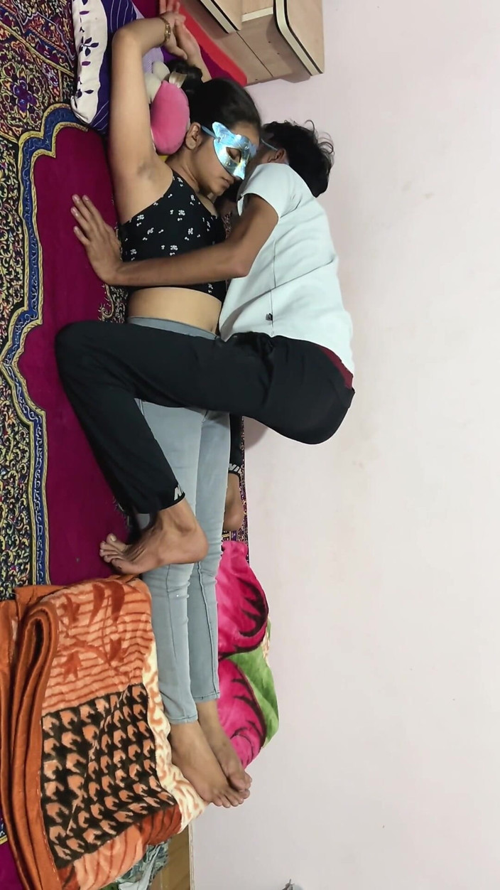 vinu5460: बॉयफ्रेंड के साथ सेक्स