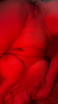 POV allein zu hause und geil meine muschi fingern