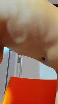 Hot Myla_angel's Boobs Hanging and Bouncing!