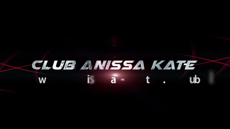 Club Anissa Kate: Chessie Kay, dilated by a big black cock