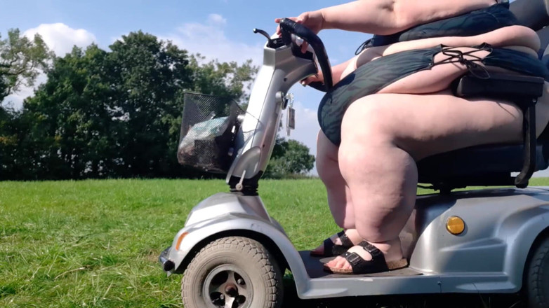 SSBBWLadyBrads: Komm für eine fahrt mit mir