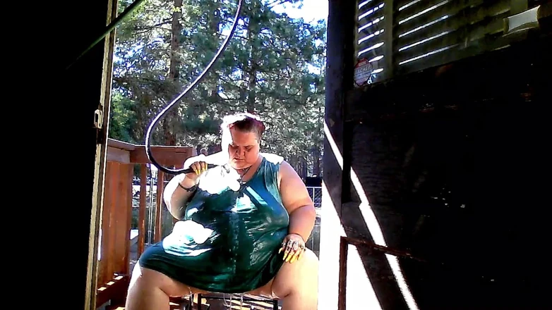 Mistress_T_FD_GD: Getting Wet