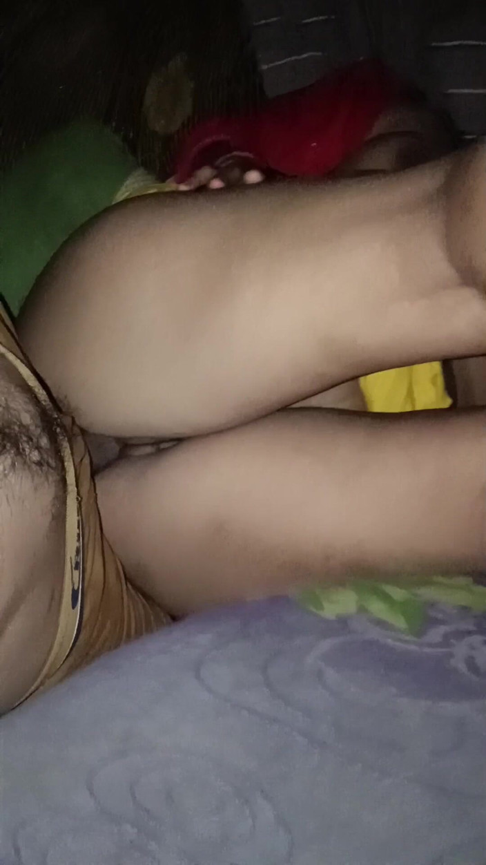 Soni sk: Deshi Stepmom Cheeting Husband Sex with Stepson in Doggy Position