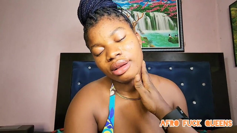 Afro fuck queens: Cewek semok afrika lagi asik ngentot kontol besar pria kulit...