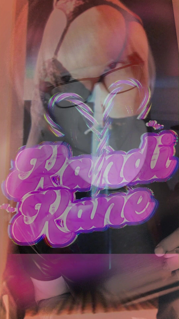 kandiKane: Sexy brasileña travesti puta obtiene su gran culo follado en...