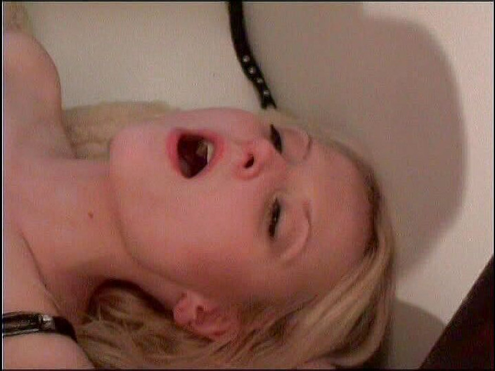 Radical: Finse amateur blondine met geweldige natuurlijke tieten