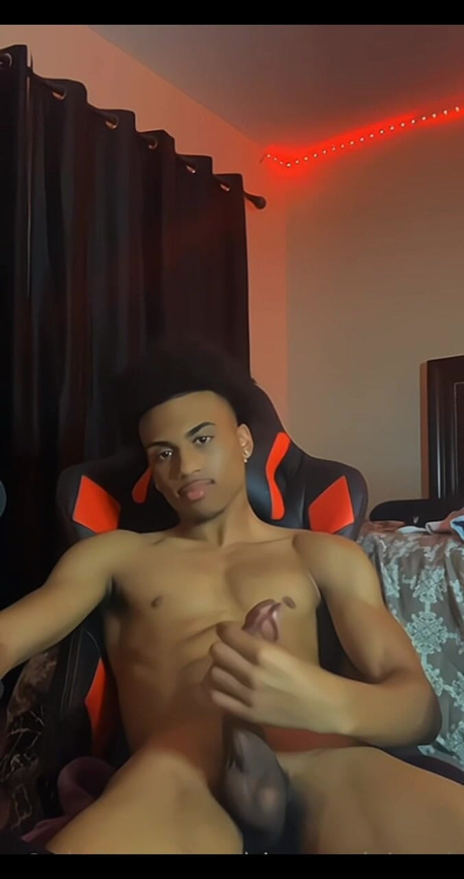 DamagedUnity9: Crot sperma di tengah malam