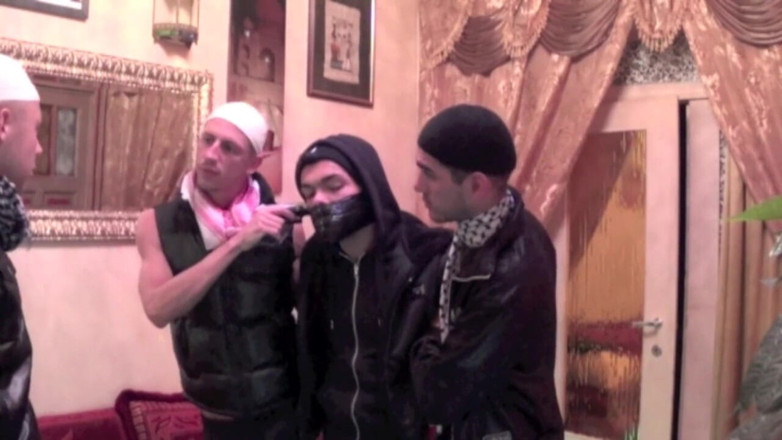 FRENCH STRAIGHT BOYS FUCKING GAY: Badboy fucking in dsiscret basement rough