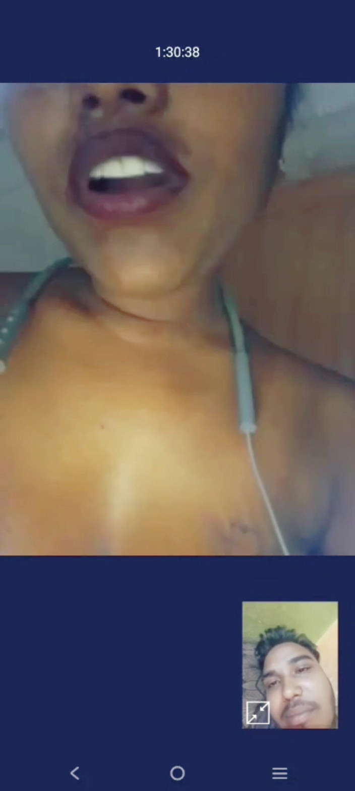 Indian porngirl: Cô vợ nóng bỏng gợi cảm đụ trong dịch vụ cuộc...