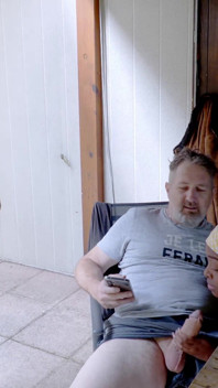L'audizione porno di lety howl pelosa francese si trasforma in dominante trio interrazziale