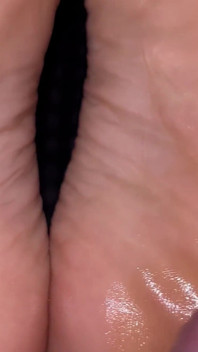 Muito agradável solas oleadas e toes