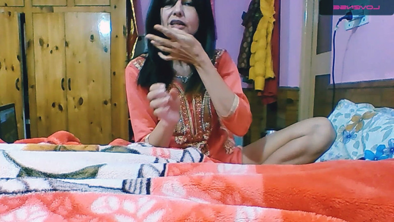 Bolly Karma: She makes a guy a Blowjob and enjoys before sex