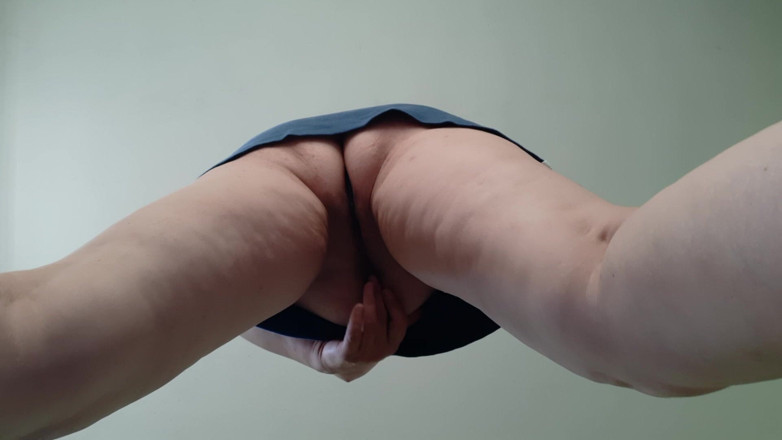 Lesbian-candys: A Secretary Risky Masturbates in the Office While Her Boss...