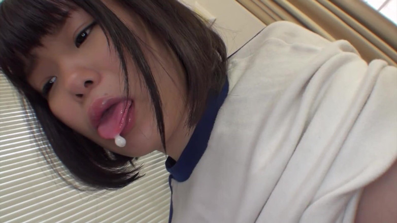 Watch Dirty Movies: Japonská teenagerka dostane obrovský creampie od svého nevlastního bratra!