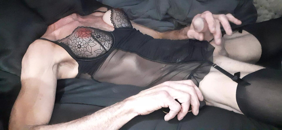 Cd Michelle lingerie: 125 Mb / 3 Gb Cdmichelle gioca con il pompatore per prendere...
